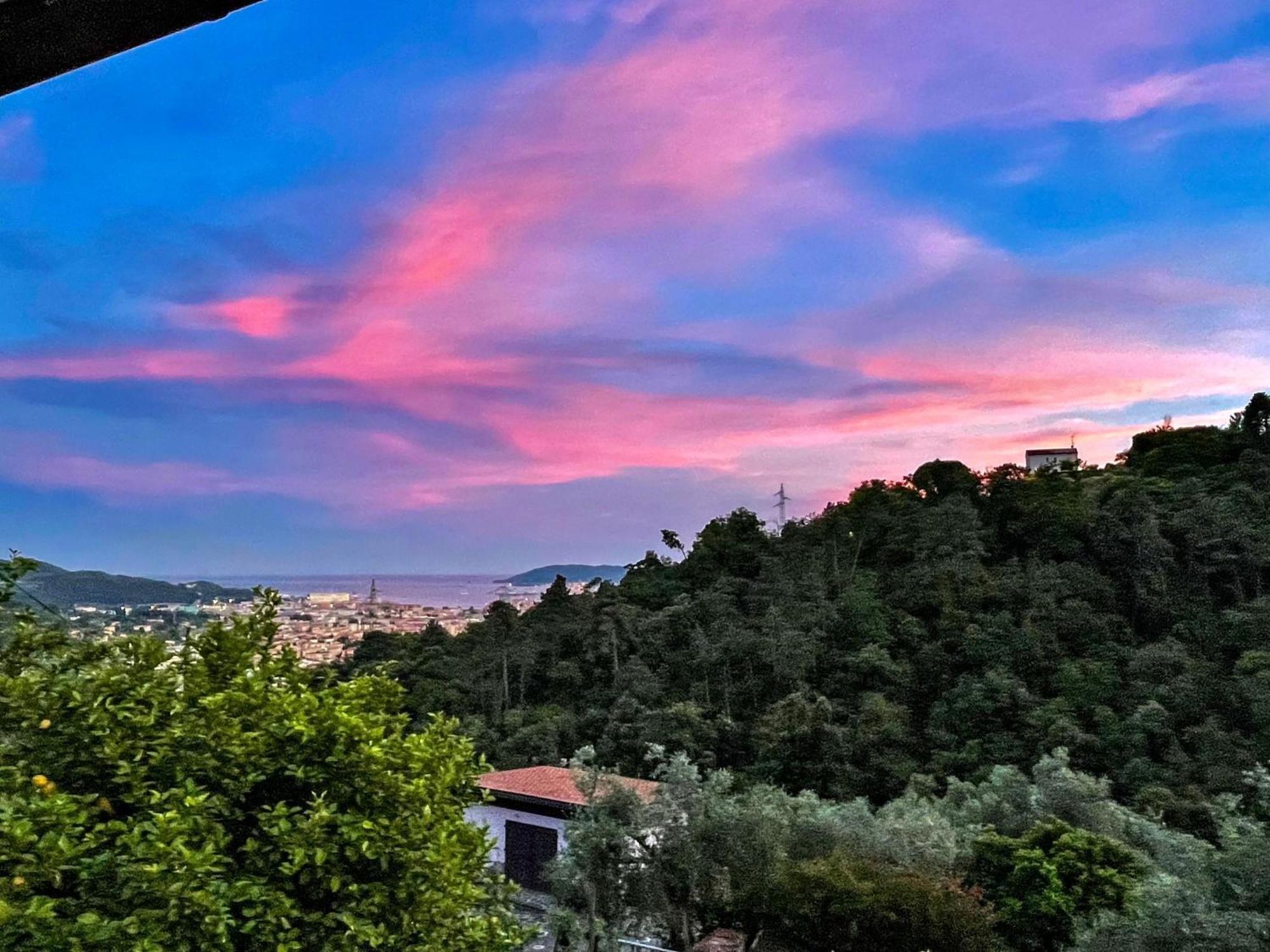 Villino Iso Bed & Breakfast La Spezia Bagian luar foto